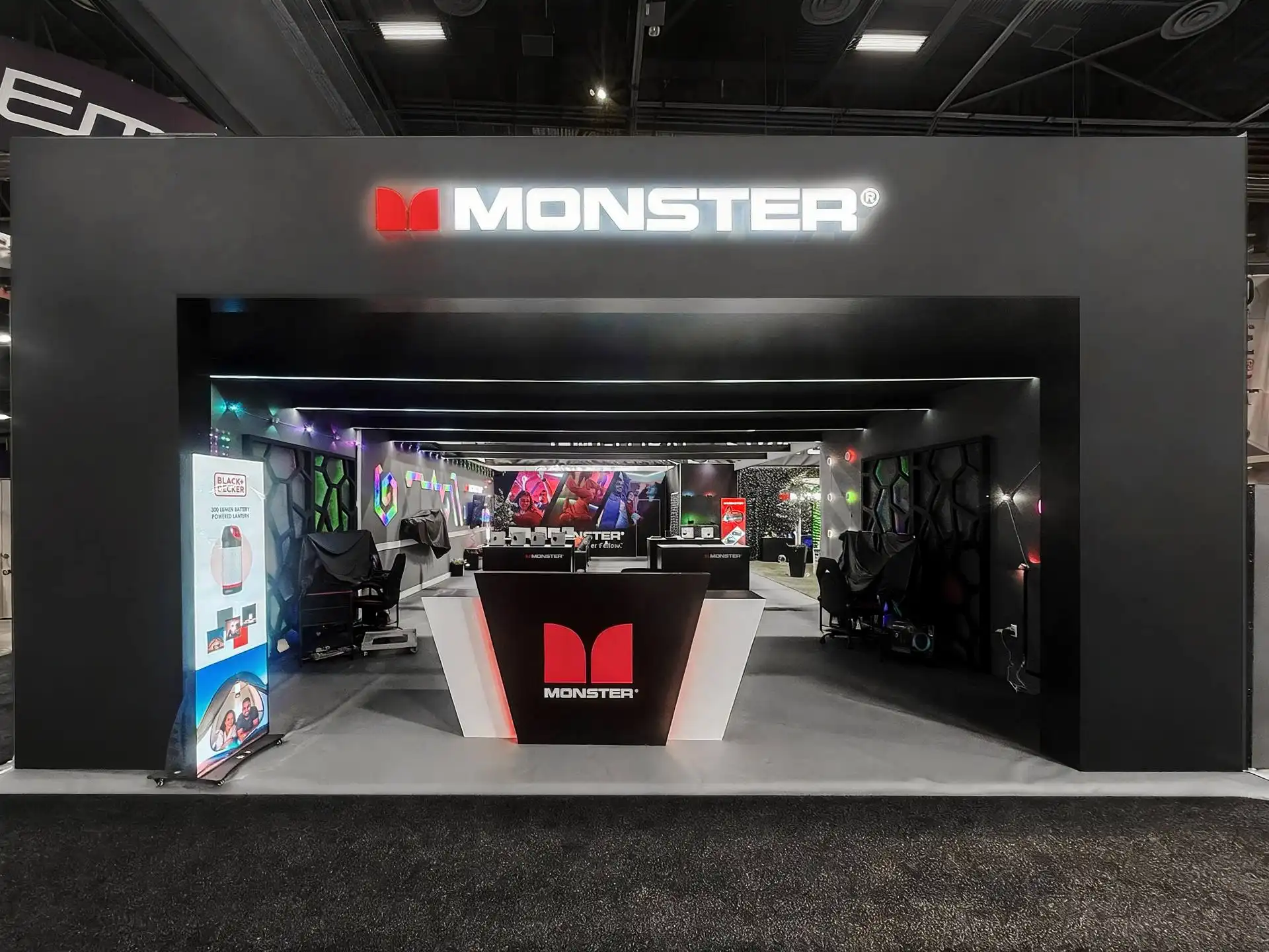 Automate Show Booth Design for Robotics Brands